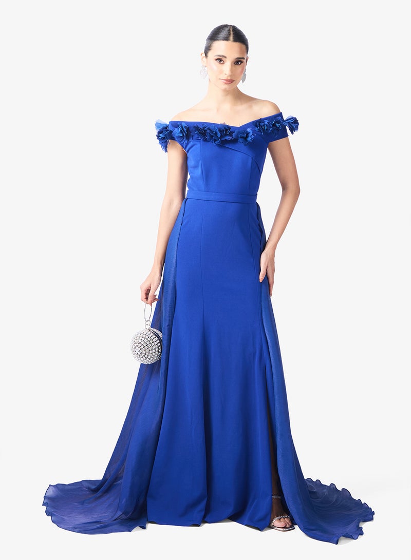 نمشي x فستان  لاين بزهور ثلاثية الأبعاد وكتف مكشوف - Image 1