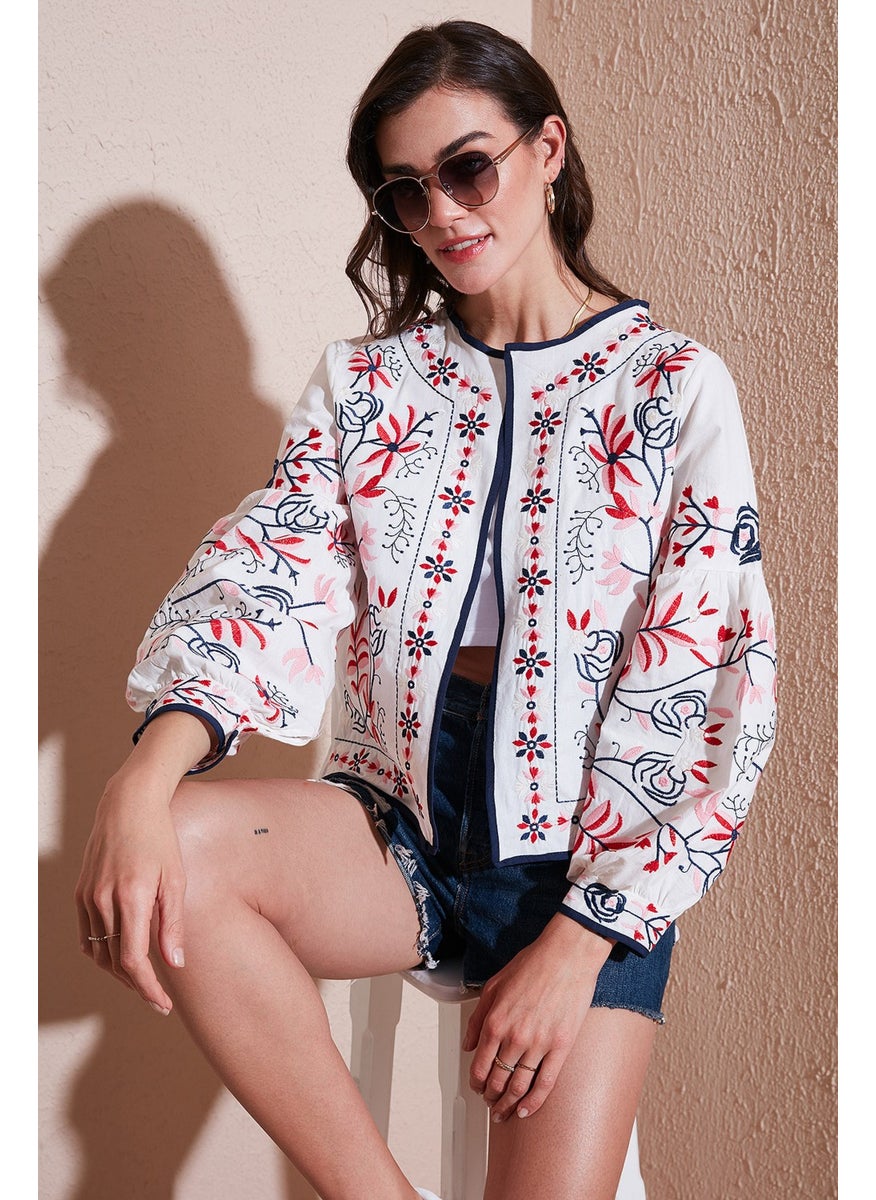 Cotton Regular Fit Floral Embroidered Jacket Women's Jacket 676223 - pzsku/Z1194D2A04B3889071928Z/45/_/1741264785/f70658ce-bcbd-4d2b-aa96-470d423ce590