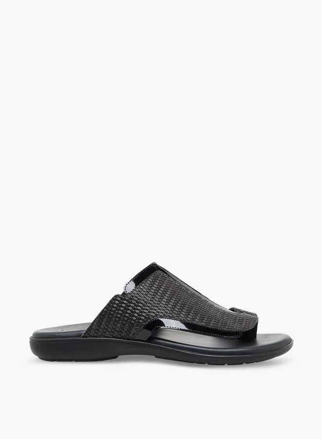 Men Textured Leather Arabic Sandals