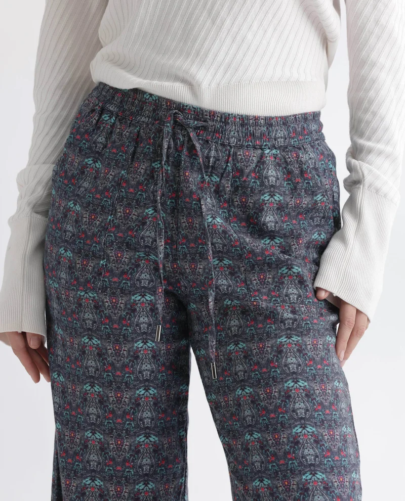 Rareism Women's Relaxed Fit Trousers In Moghul Print