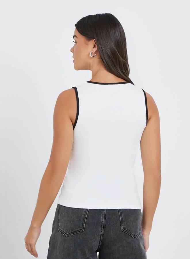 Styli Styli Women White Contrast Binding Fitted Tank