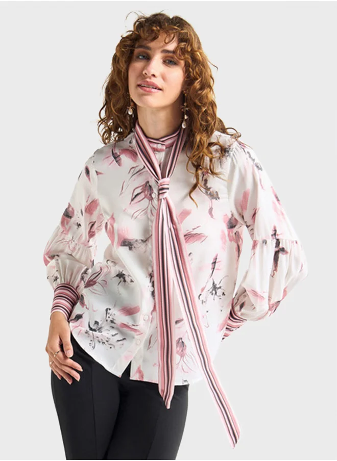 فاف Floral Print Mandarin Collar Top