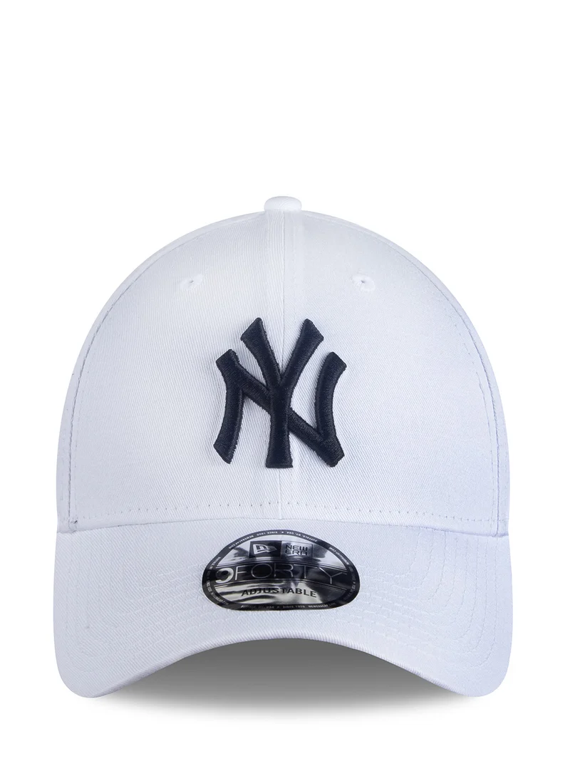 نيو ايرا كاب مزين بعبارة "9Forty New York Yankees"