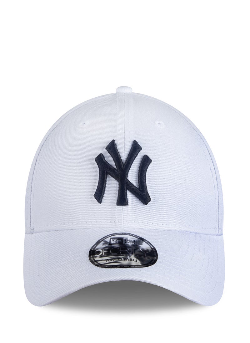 نيو ايرا كاب مزين بعبارة "9Forty New York Yankees"  - Image 1
