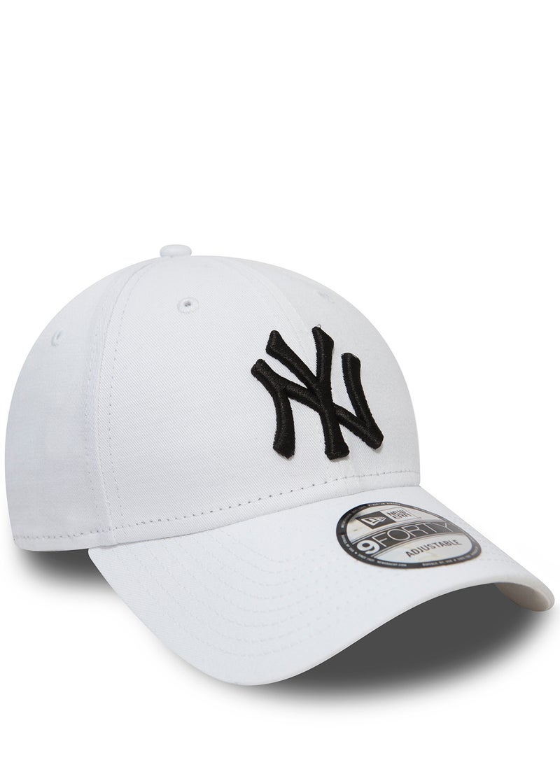 نيو ايرا كاب مزين بعبارة "9Forty New York Yankees"  - Image 4