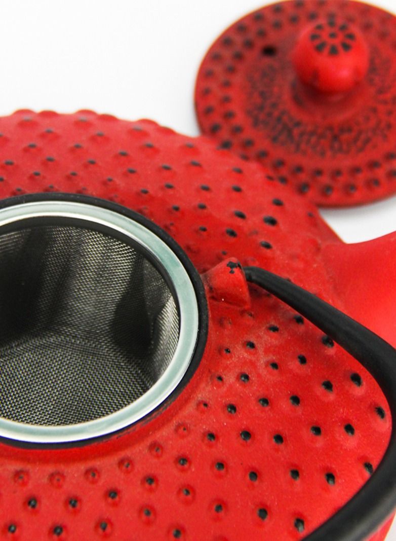 Tealand Durable Coated with Enamel Interior Cast Iron Teapot with Stainless Steel Infuser for Brewing Loose Tea Leaf  0.8 Liter Red - Image 5