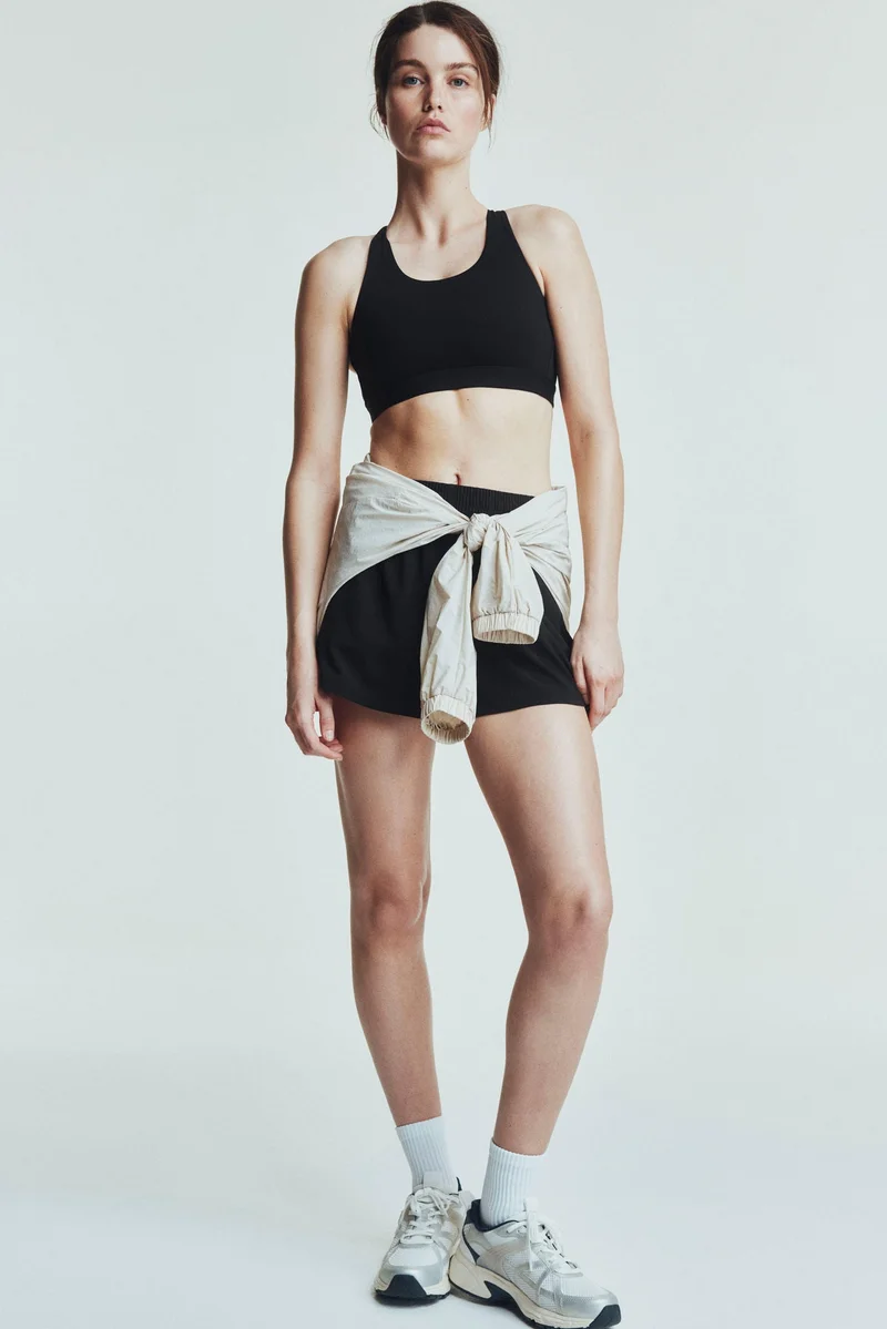 اتش اند ام حمالة صدر رياضية بدعم متوسط من نسيج دراي موف