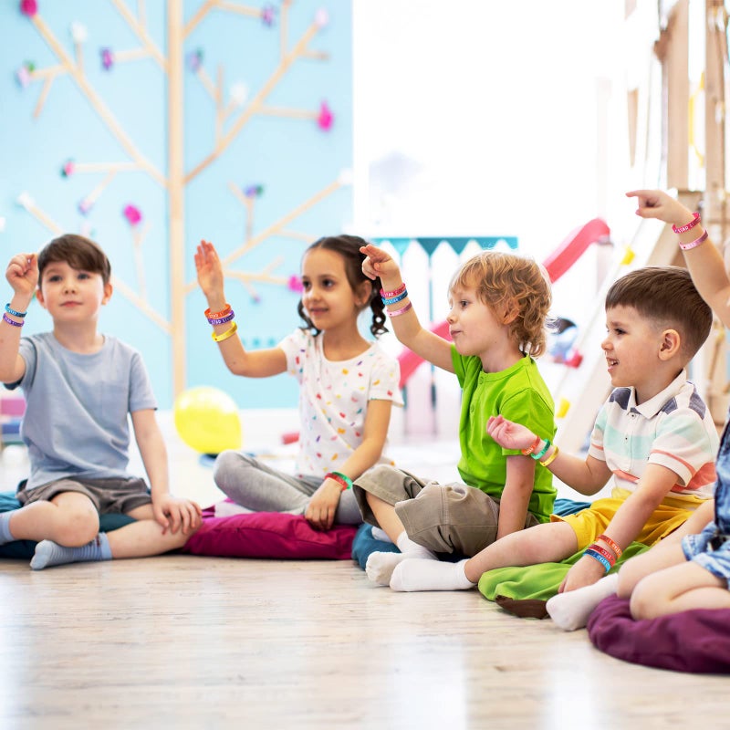 Aoriher 40 Pcs Star Student Bracelets 8 Colors Student Wristbands Reward Silicone Star Rubber Bracelet for Sports Office Substitute Teacher Recognition Award Supplies Education Kid Activity - Image 5