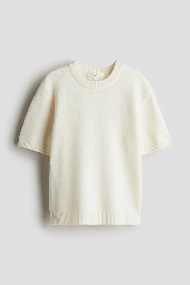 اتش اند ام بلوزة محبوكة بنعومة