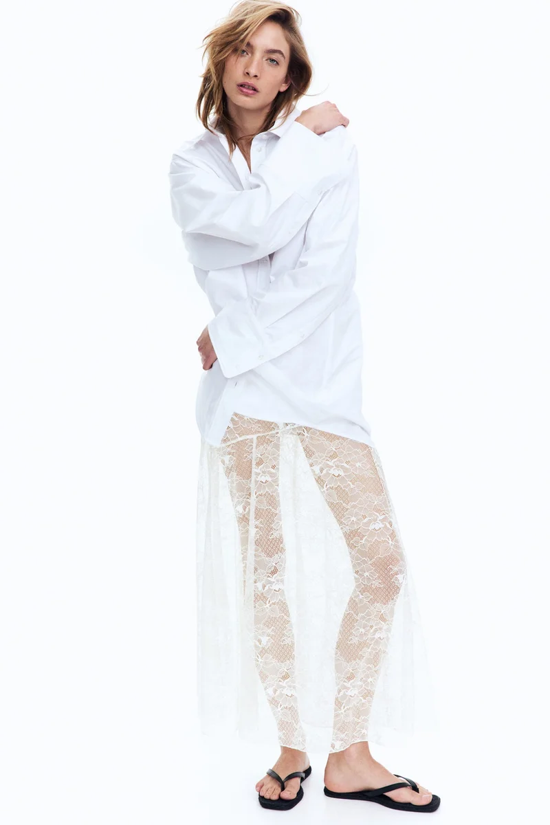 اتش اند ام تنورة من الدانتيل