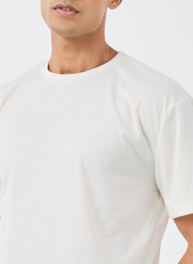 Styli Back Graphic Print T-Shirt and Shorts Set - Image 4