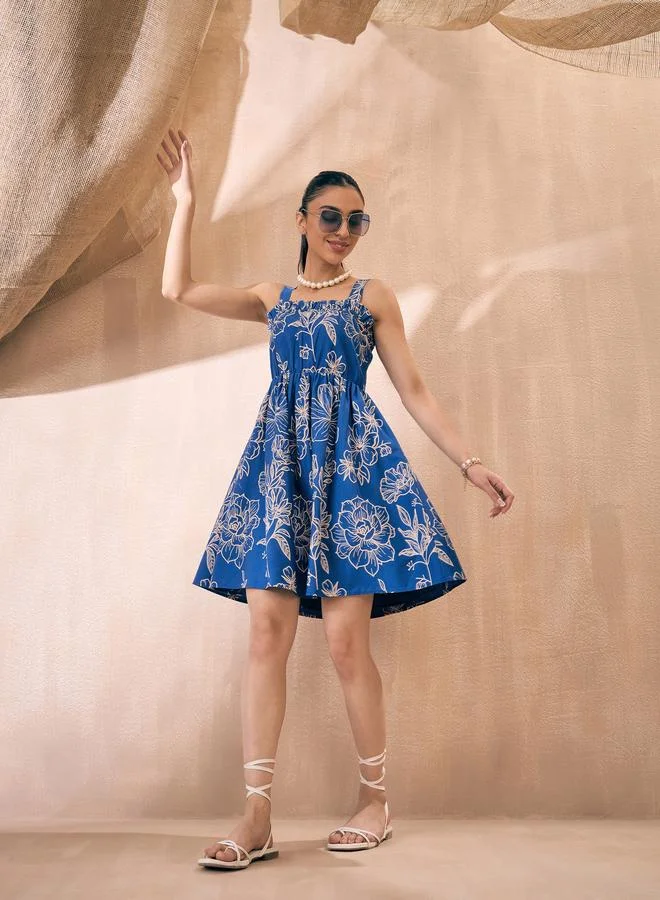 ساسافراس فستان قصير سكاتر مطبع بزهور ومزين بكشكش