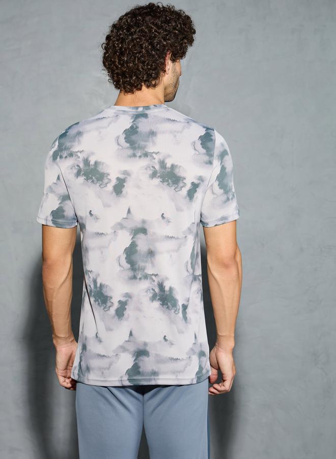 تكنوسبورت تيشيرت رجالي مطبوع بالكامل بياقة دائرية بقصة عادية من ستايلي - Image 3