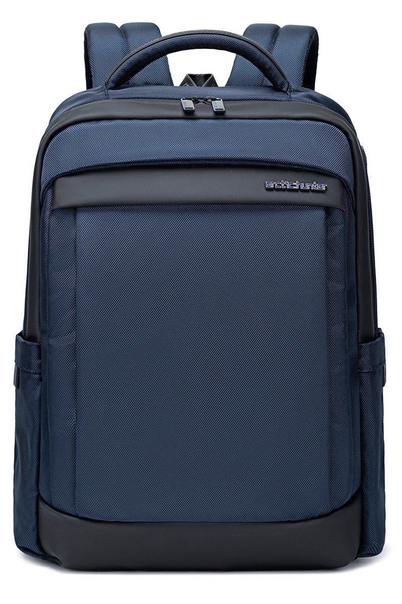 أركتيك هانتر حقيبة ظهر مدرسية خفيفة الوزن للكمبيوتر المحمول للأولاد، حقيبة سفر متينة ومقاومة للتآكل مع منفذ سماعة أذن للعمل، لون أزرق - Image 1