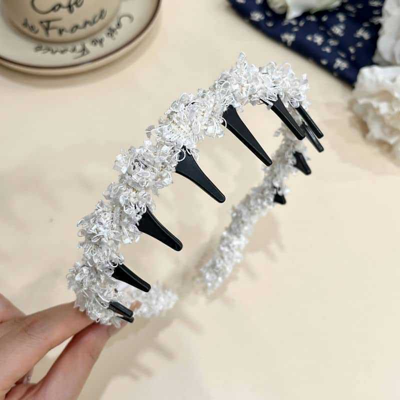 Generic Woven Wave Hairband with Teeth Non-Slip Luxe Look white 
