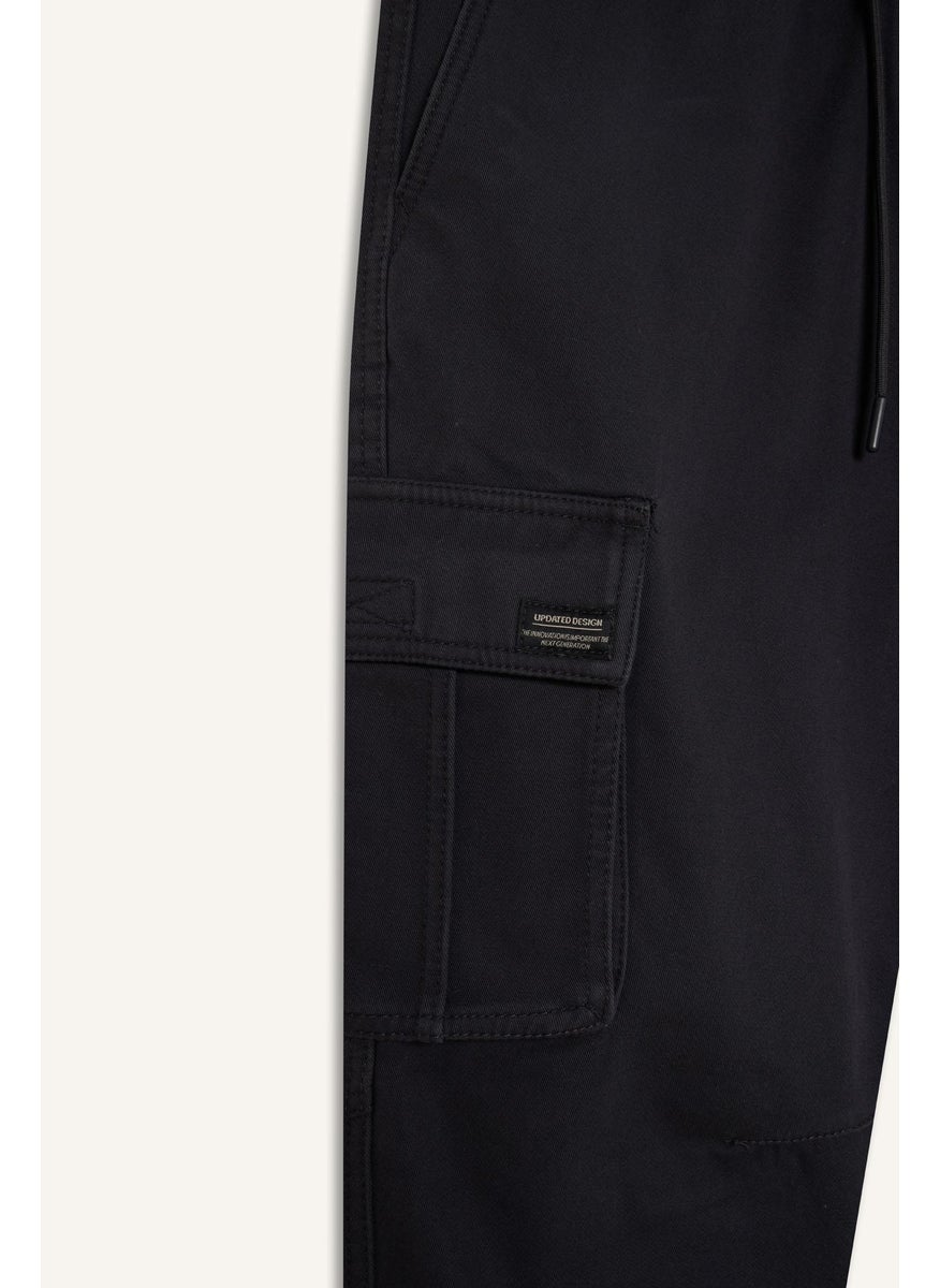 Man Regular Fit Jogger Cargo Pants