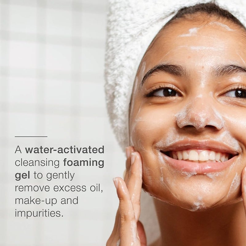 Skincode جل تنظيف البشرة المنقي من سكين كود إيسينشالز (4.2 أونصة) | منظف عميق للوجه مع برو فيتامين ب5 ومستخلصات نباتية | يزيل المكياج وينظم إفراز الدهون | غسول لطيف للنساء | حل للعناية بالبشرة خالي من الزيوت - Image 5