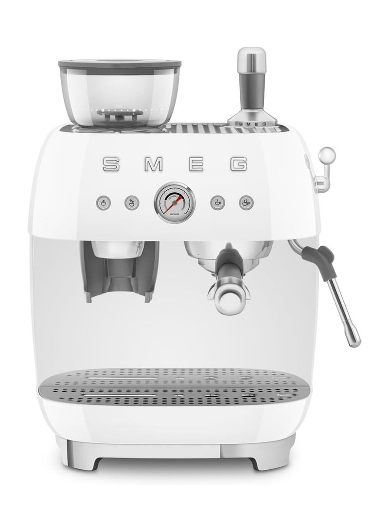 smeg 50s Retro Style Coffee Machine with Built-in Grinder, Manual Espresso Maker, 4L Water Tank, Gloss Finish  - Image 4