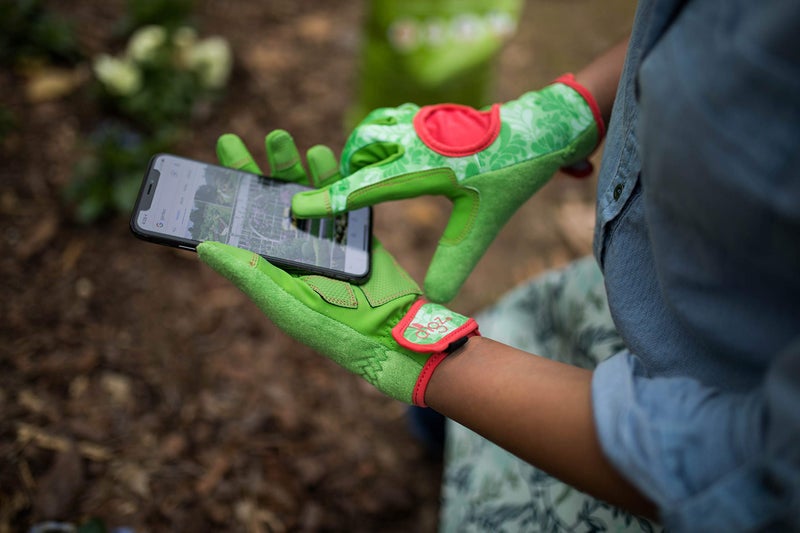 DIGZ Signature High Performance Garden Gloves for Women, Thorn Proof Gardening Gloves, Touchscreen Compatible, Reinforced Palm & Knuckle Padding for Protection, Small, 1-Pack, Green Leaves Pattern | 7651 - Image 4