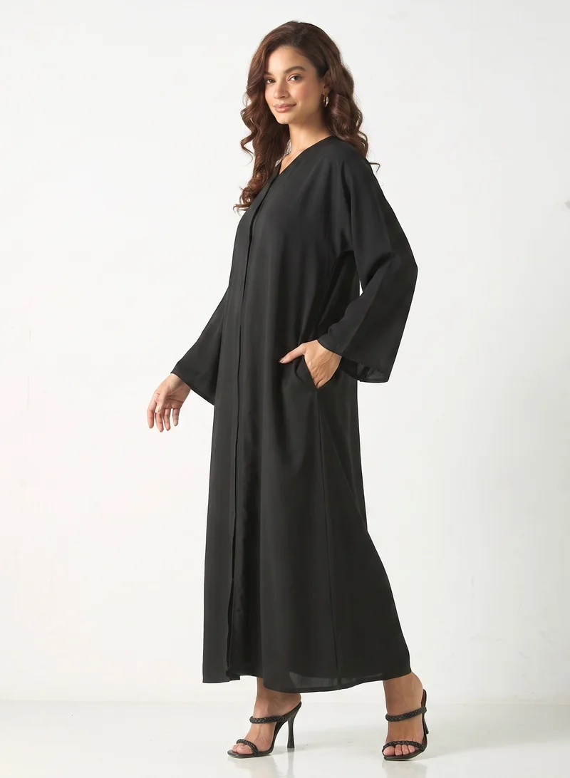 Hadiyath Al Madinah Classic Pocket Abaya - HM
