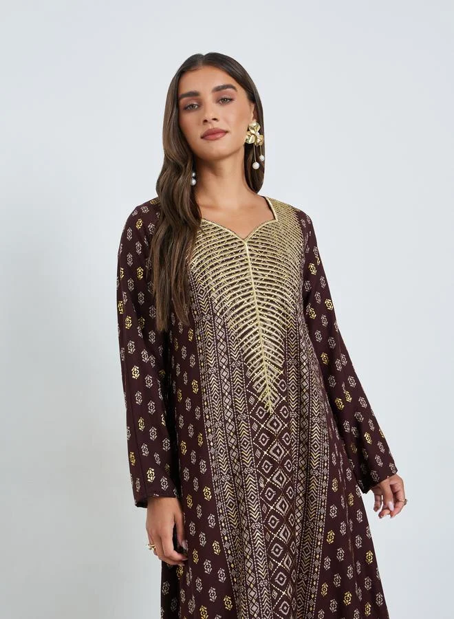 Amirah Maroon Foil Print Sweetheart Neck Jalabiya