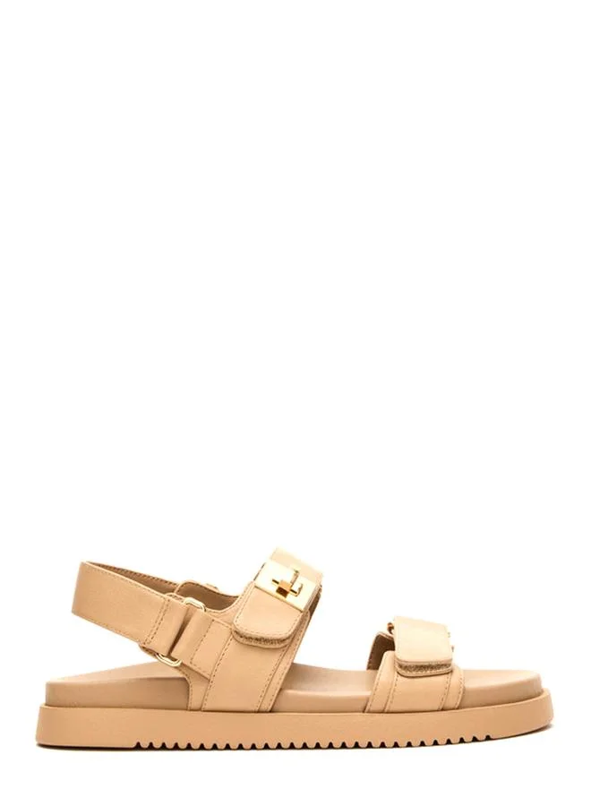 Steve Madden Mona Beige Women's Round-Toe Flat Sandals