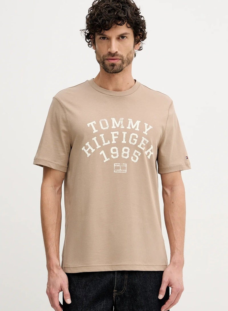 TOMMY HILFIGER Logo Crew Neck T-Shirt - Image 1