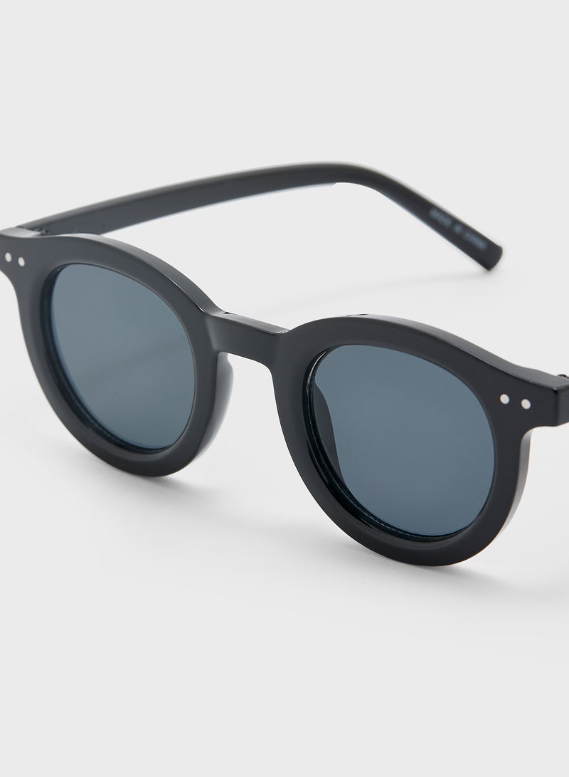 Seventy Five Casual Round Shape Sunglasses  - Image 3