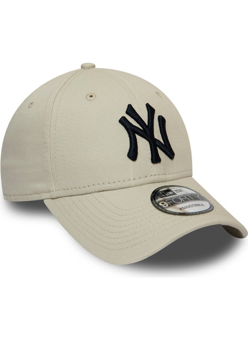 NEW ERA - 940 League Essential Neyyan Beige Hat - Image 1