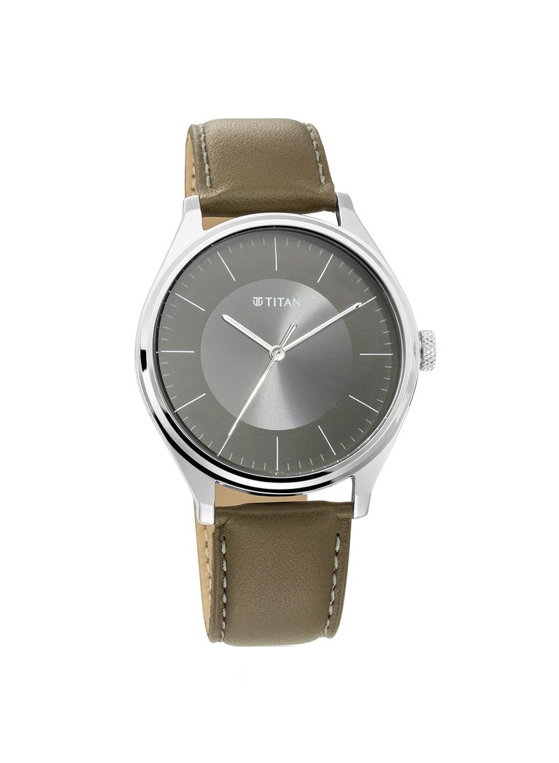 TITAN ساعة أنالوج للرجال بحزام جلد للعمل - بني وفضي - Image 1