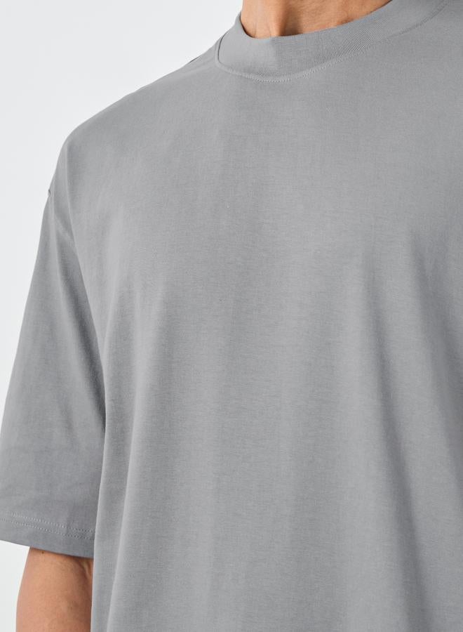 ستايلي تيشيرت بأكمام قصيرة وياقة دائرية بقصة واسعة - Image 4