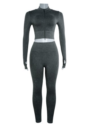 Women's Full Length Zipper Yoga Set - Long Sleeves and Pants, Stretchy and Slim Fit Activewear Perfect for Yoga, Gym and Outdoor Workouts - pzsku/Z11C7DD6A511BE83168DFZ/45/1752807443/84ab9b3c-16a4-4ee2-8457-4b5be39424e6