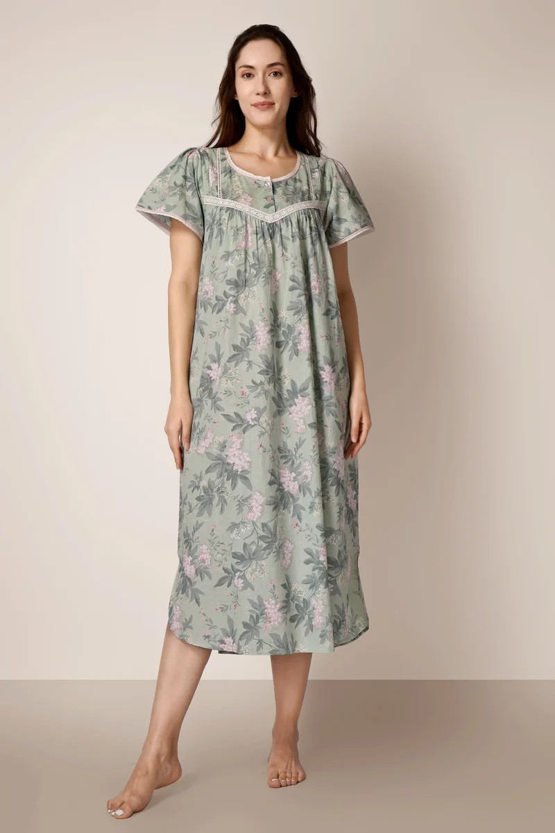 After Dark Zinnia, Green Nightdress