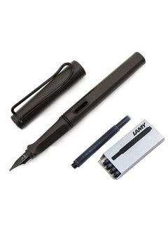 LAMY Safari Fountain Pen, Medium Nib + 5 Black Ink Cartridges (Matte Black)  - Image 1