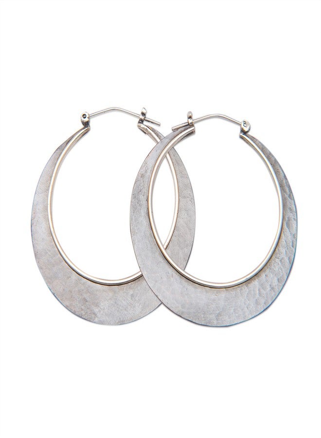 نوفيكا أقراط بالي حلقية مصنوعة يدويًا من نوفيكا | نحاس دائري مطروق | فضة إسترليني | بالي عتيقة | بدون أحجار كريمة | مجوهرات مضادة للحساسية | خالية من الرصاص والنيكل | إندونيسيا 1.9 بوصة طول × 0.1 بوصة عرض × 1.9 بوصة عمق - Image 3