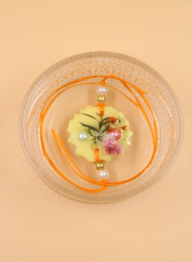 LUCES Scented Rakhi for Brother Sister Bhaiya Bhabhi Rakshabandhan Rakhi Bracelet Combo Gift with Happy Rakhi Cutout Set of 2 - Image 4