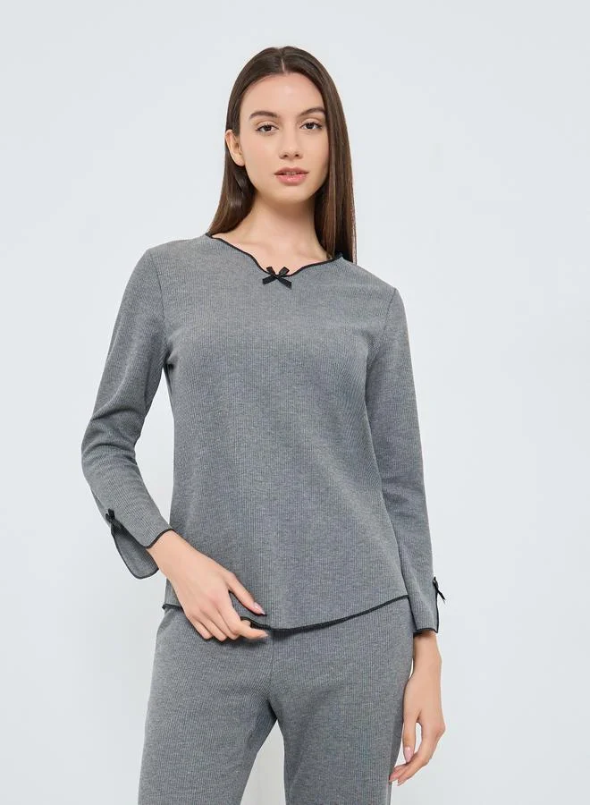 Take Two Take Two Bow Detail V Neck Knit T-Shirt and Pyjama Set