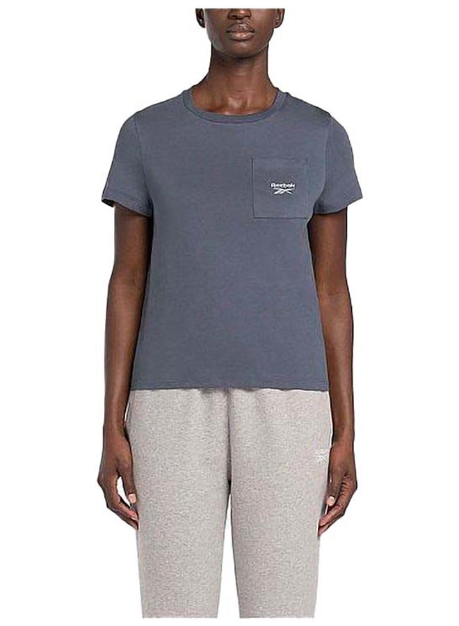 Reebok Identity Small Logo T-Shirt - Image 1