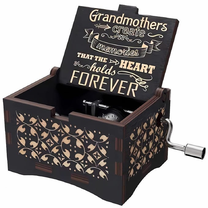 GIFTS FOR GRANDMAGRANDMOTHER MUSIC BOX PERSONALIZE ENGRAVED GIFTS FOR CHRISTMASBIRTHDAYMOTHERS DAY