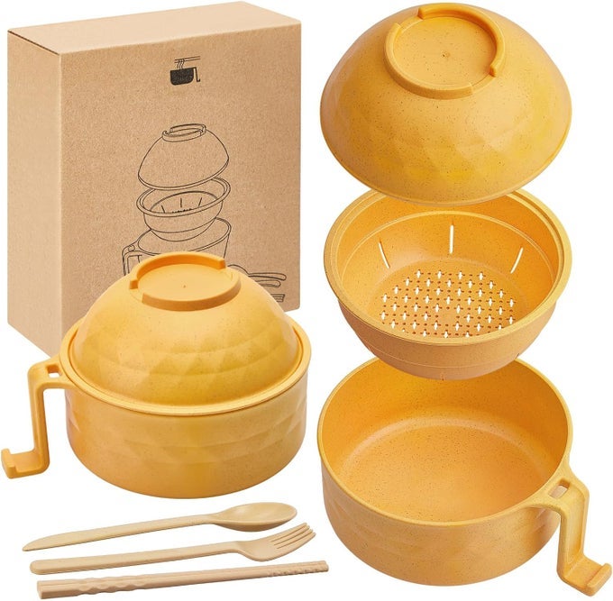 1 SET MICROWAVE RAMEN BOWL SET 33 OZ WHEAT STRAW INSTANT RAMEN COOKER SET PORTABLE NOODLE COOKER WITH HANDLE NOODLE BOWL WITH SPOON CHOPSTICKS FORK COLLEGE DORM ROOM YELLOW