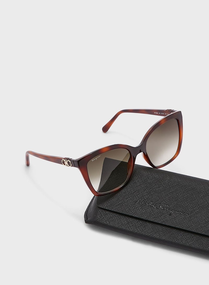 FERRAGAMO Rectangle Sunglasses - Image 4