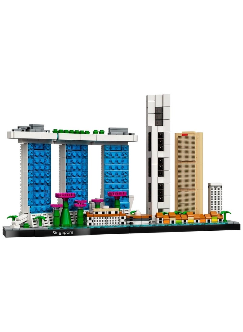LEGO - Singapore 827 Pieces - 21057 - Image 2