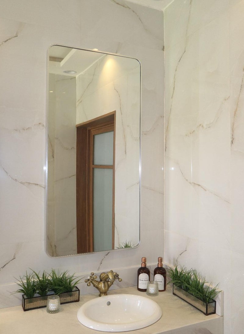 Glass Corner Rectangular mirrors with a silver aluminum frame - Image 1