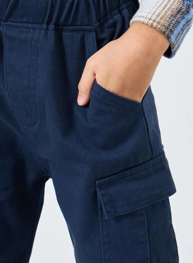 ستايلي بنطال جوغر سادة بجيوب كارجو