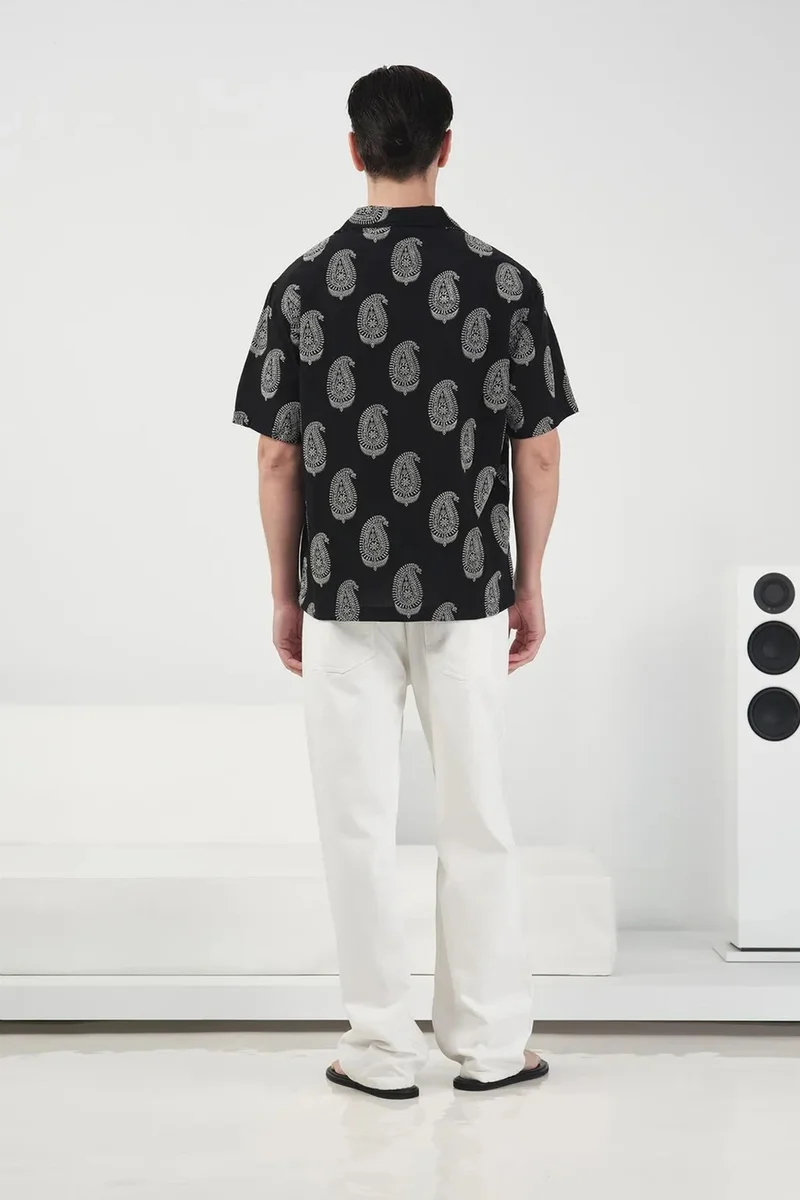 Giesto Black GIESTO Regular Fit Paisley Print Shirt with Button Closure for Men | Best Price UAE