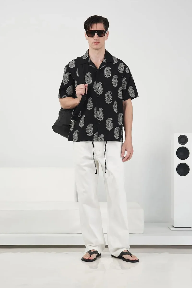 Giesto Black GIESTO Regular Fit Paisley Print Shirt with Button Closure for Men | Best Price UAE