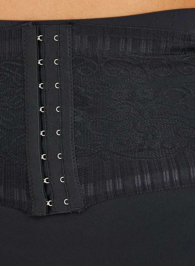 Styli Waist Cinching Shaping Brief With Hook Eye Closure