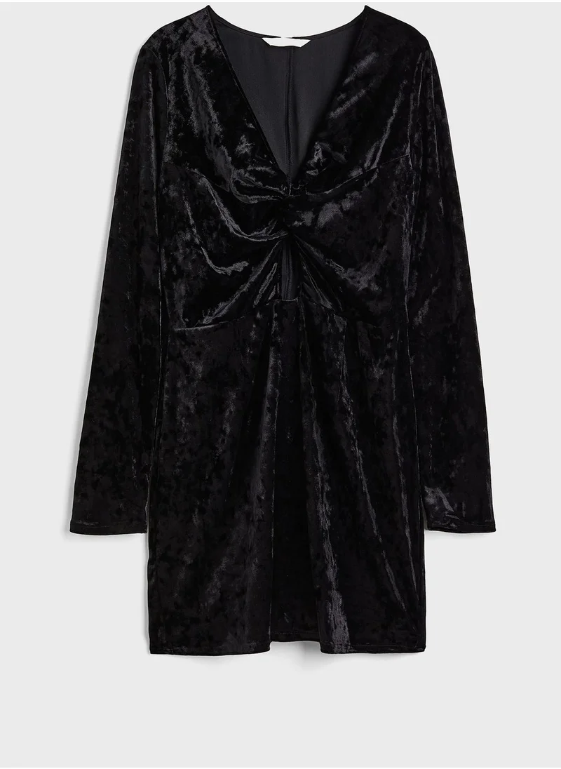 H&M Knot Detail Velour Cut Out Dress