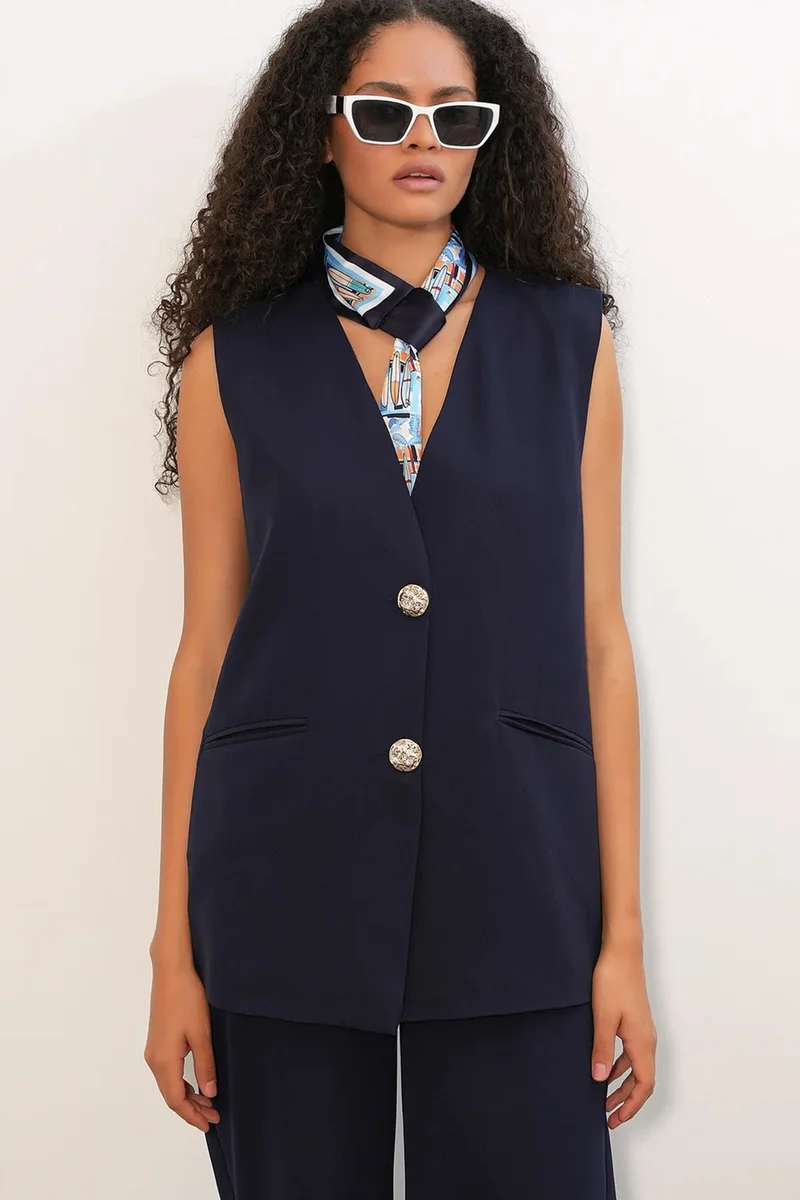بيغ دارت BDART Long V-Neck Buttoned Smart Waistcoat