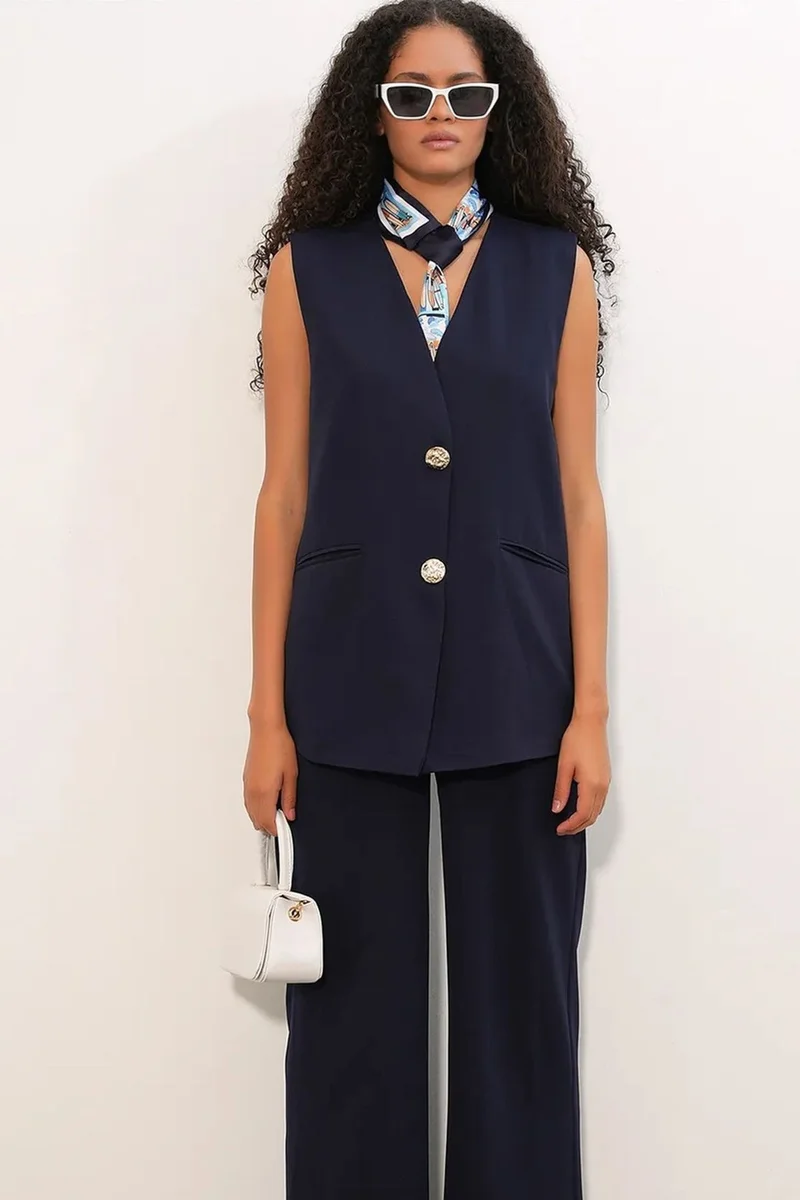 بيغ دارت BDART Long V-Neck Buttoned Smart Waistcoat